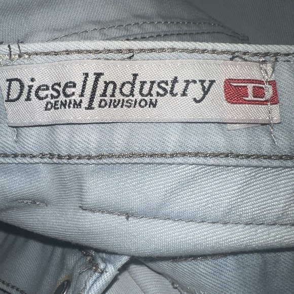 Vintage 90s Diesel Jeans Men's 34x31 Blue Denim Regular Straight Fit Light Faded - Picture 9 of 10